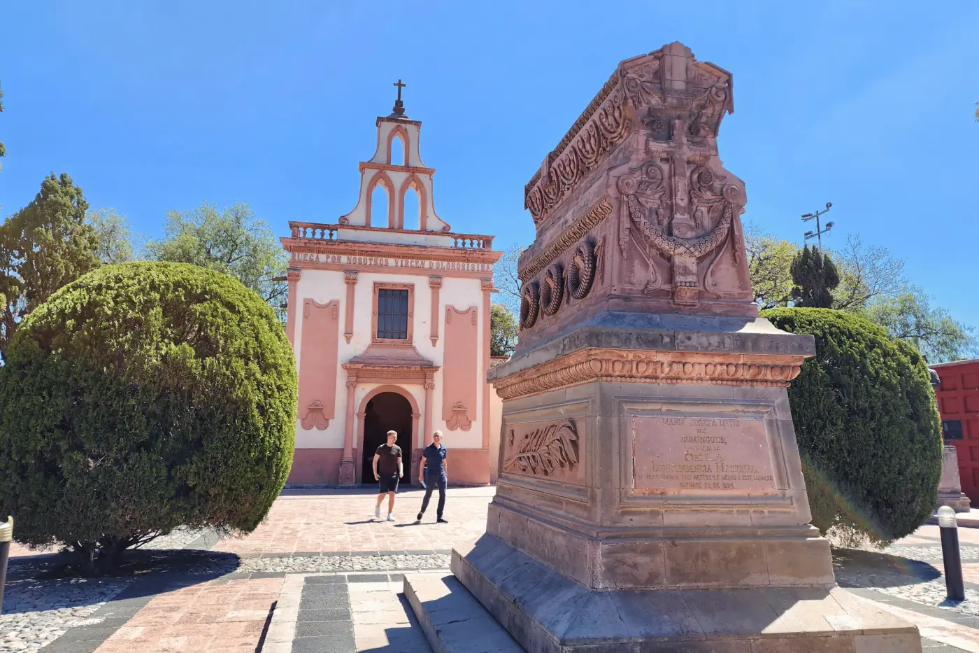 Mausoleo de Doña Josefa Ortiz de Domínguez