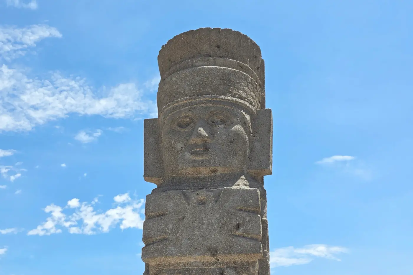 Cara de un Atlante de Tula