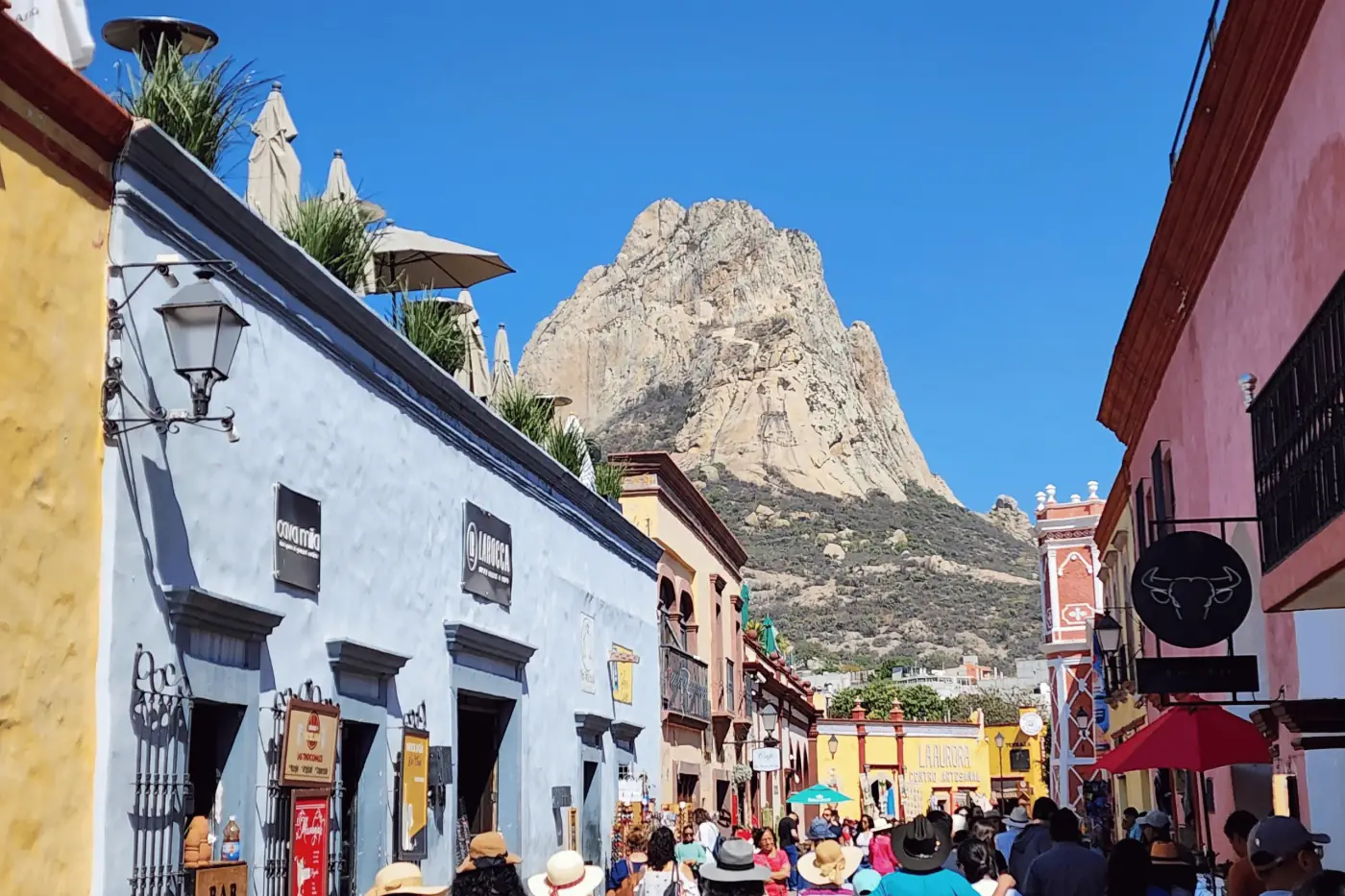 Calle de Bernal