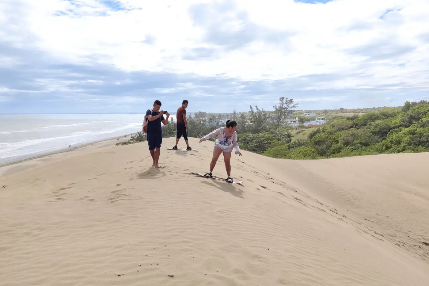 Sandboarding en Chachalacas